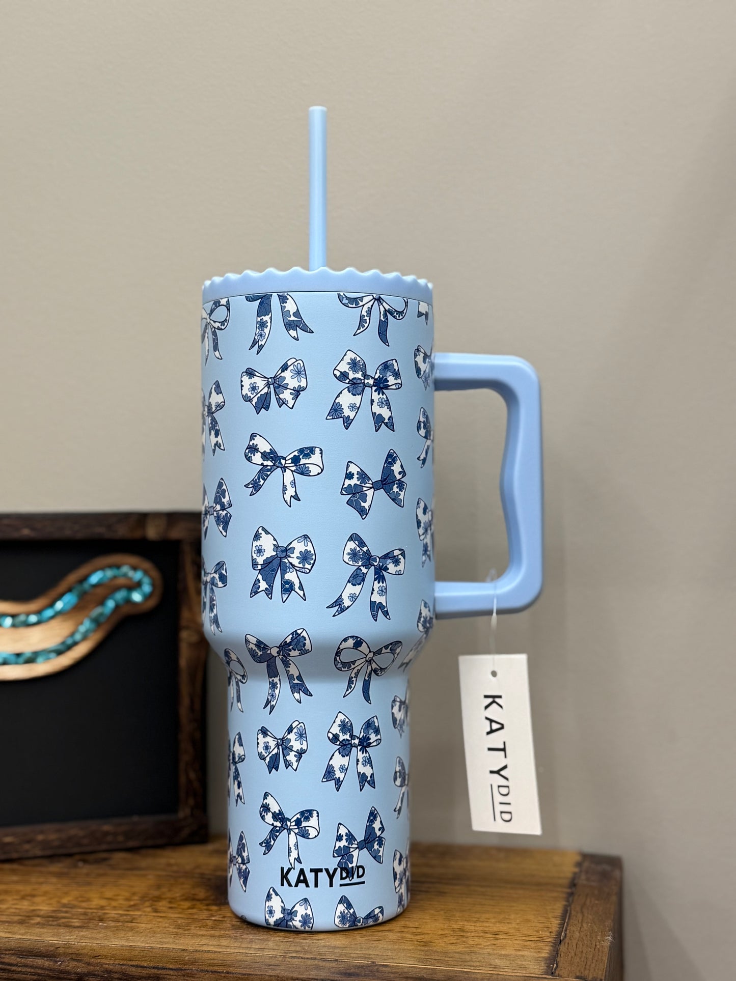 Toile Coquette Bows Tumbler